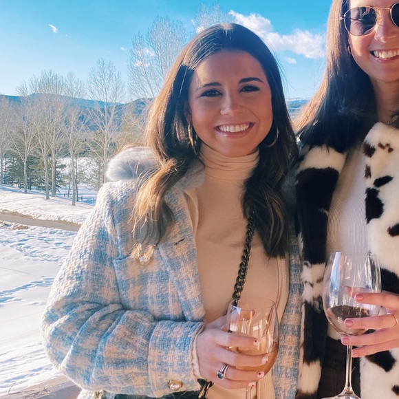 caroline_viator